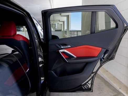 Certified 2025 BMW X2 xDrive28i w/ M Sport Package image 23