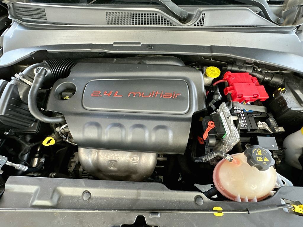 Used 2021 Jeep Compass Limited FWD image 27