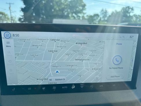 New 2025 Ford Maverick Lariat w/ 4K Tow Package image 18