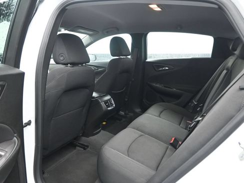 Used 2024 Chevrolet Malibu LT FWD image 24