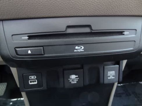 Used 2022 Honda Odyssey Touring image 35