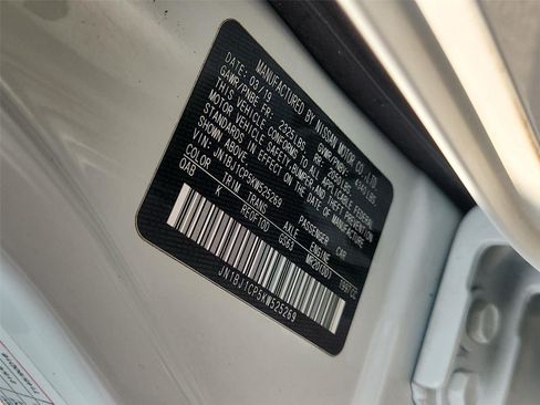 Used 2019 Nissan Rogue Sport SV FWD image 32