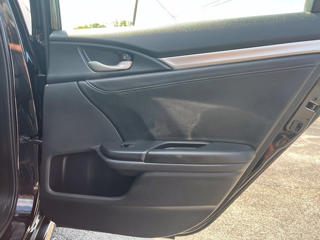 Used 2018 Honda Civic EX-L image 30