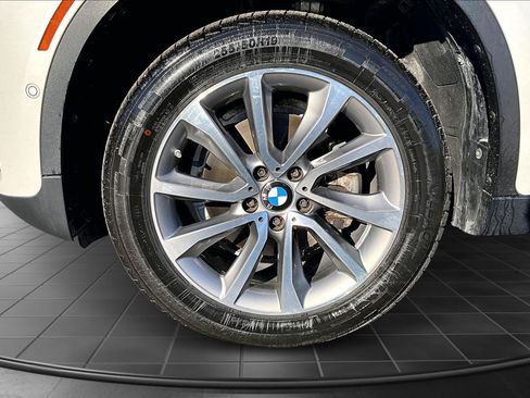 Used 2019 BMW X6 xDrive35i w/ Premium Package image 34