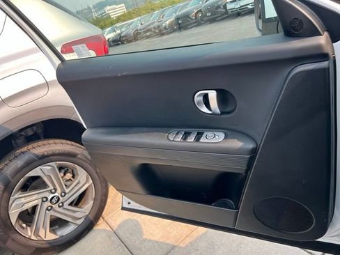 Certified 2024 Hyundai Ioniq 5 SEL RWD image 19