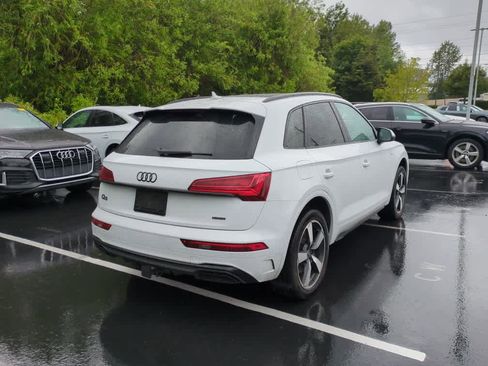 Used 2023 Audi Q5 2.0T Premium Plus w/ Premium Plus Package AWD/4WD image 4