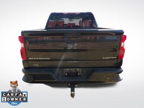 Used 2022 Chevrolet Silverado 1500 Custom image 14