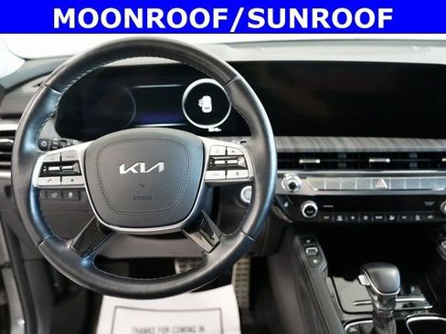 Used 2024 Kia Telluride SX Prestige X-Line image 2