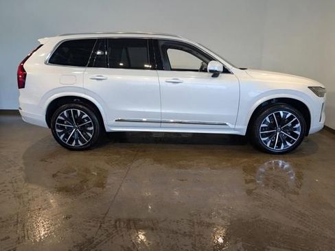 New 2026 Volvo XC90 B6 Ultra w/ Protection Package AWD/4WD image 6