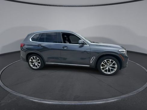 Used 2021 BMW X5 xDrive40i w/ Convenience Package AWD/4WD image 9