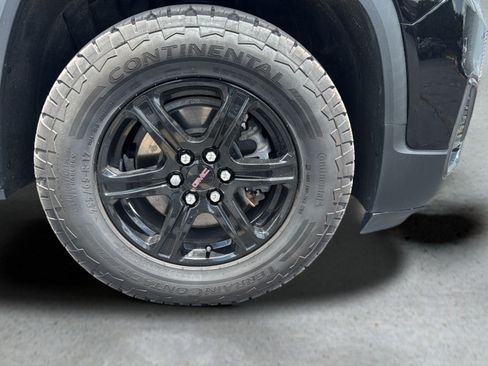Used 2023 GMC Acadia AT4 w/ Preferred Package AWD/4WD image 21