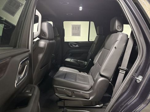 Used 2024 Chevrolet Tahoe LT AWD/4WD image 22