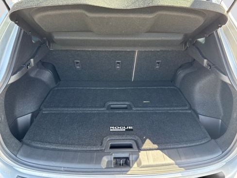 Certified 2022 Nissan Rogue Sport SL w/ Premium Package AWD/4WD image 36