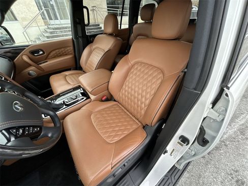 Certified 2024 INFINITI QX80 Sensory image 15