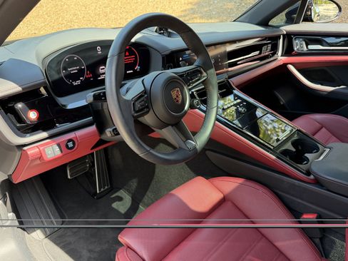 Used 2024 Porsche Panamera 4 AWD/4WD image 15