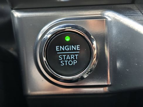 Certified 2022 Ford F150 Lariat image 16