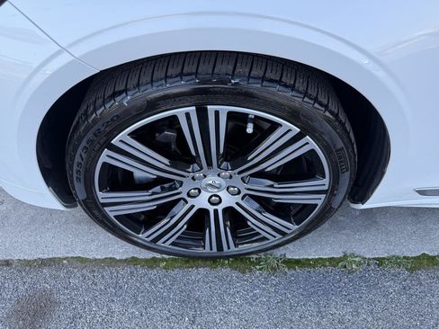 Used 2022 Volvo S90 B6 Inscription w/ Advanced Package AWD/4WD image 59