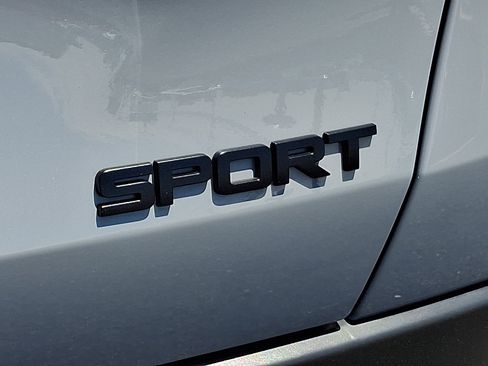 Used 2025 Honda HR-V Sport image 31