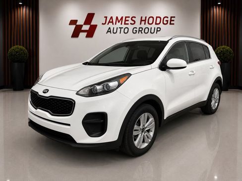 Used 2019 Kia Sportage LX w/ Option Group 017 FWD image 1