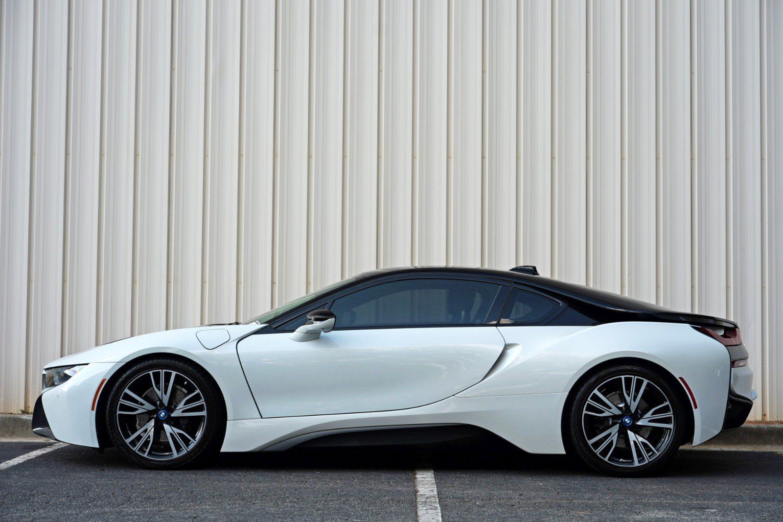 Used 2015 BMW i8 AWD/4WD image 8