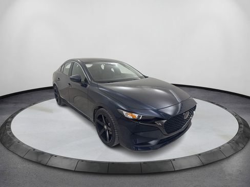 Used 2023 MAZDA MAZDA3 s FWD image 3