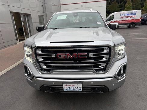 Used 2019 GMC Sierra 1500 SLT w/ SLT Premium Plus Package AWD/4WD image 8