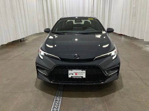 New 2026 Toyota Corolla SE w/ SE Package FWD image 8