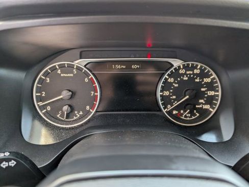 Used 2025 Nissan Rogue SV AWD/4WD image 13