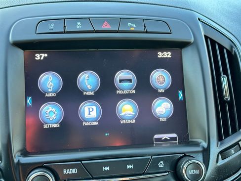 Used 2016 Buick Regal Premium w/ Driver Confidence Package #2 image 20