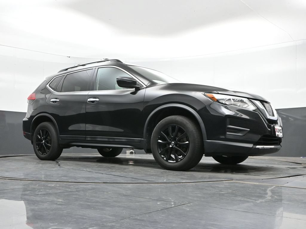 Used 2017 Nissan Rogue SV w/ Midnight Edition AWD/4WD image 30