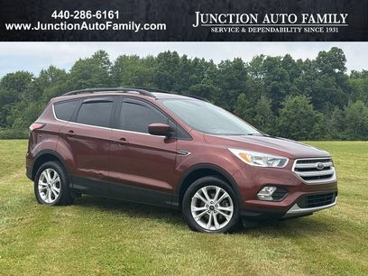 Used 2018 Ford Escape SE w/ SE Sync 3 Package