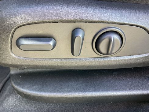 Used 2025 Chevrolet Blazer LT image 14