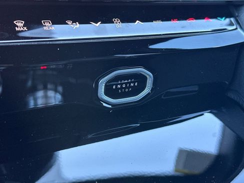 New 2026 Jeep Grand Cherokee L Limited AWD/4WD image 24
