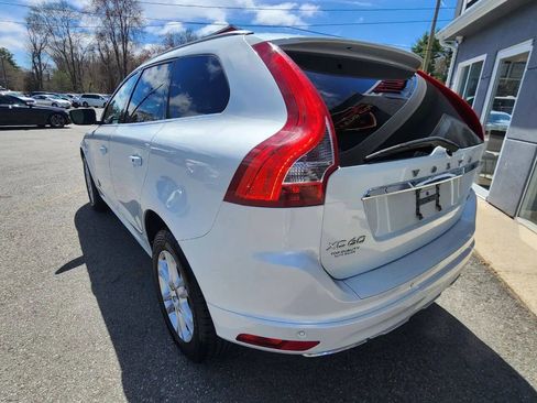 Used 2015 Volvo XC60 T5 w/ Climate Package AWD/4WD image 7