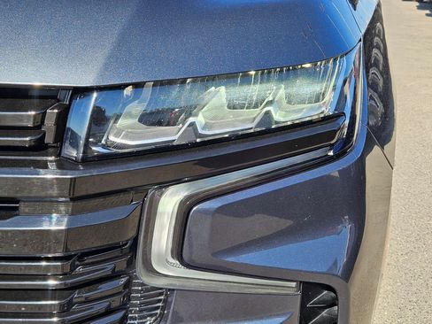 Used 2021 Chevrolet Tahoe RST w/ Luxury Package AWD/4WD image 10