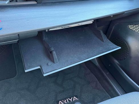 Certified 2023 Nissan Ariya FWD image 31