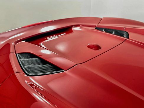 Used 2018 Ferrari 488 Spider RWD image 68