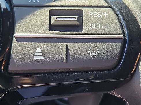 Certified 2025 Honda Civic Sport image 27