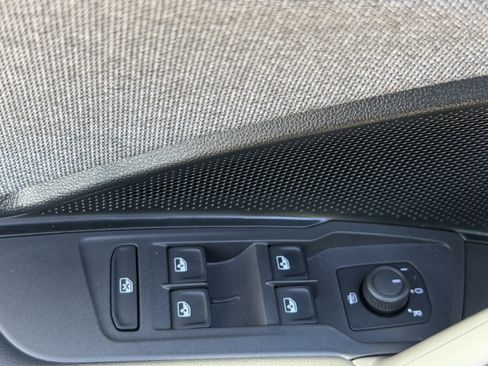 New 2026 Volkswagen Tiguan S image 17