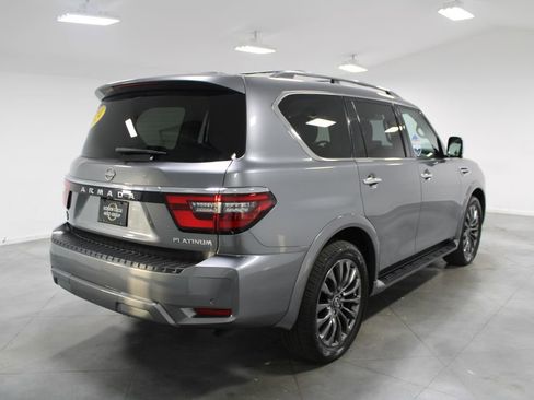Used 2024 Nissan Armada Platinum w/ Captain's Chairs Package image 9