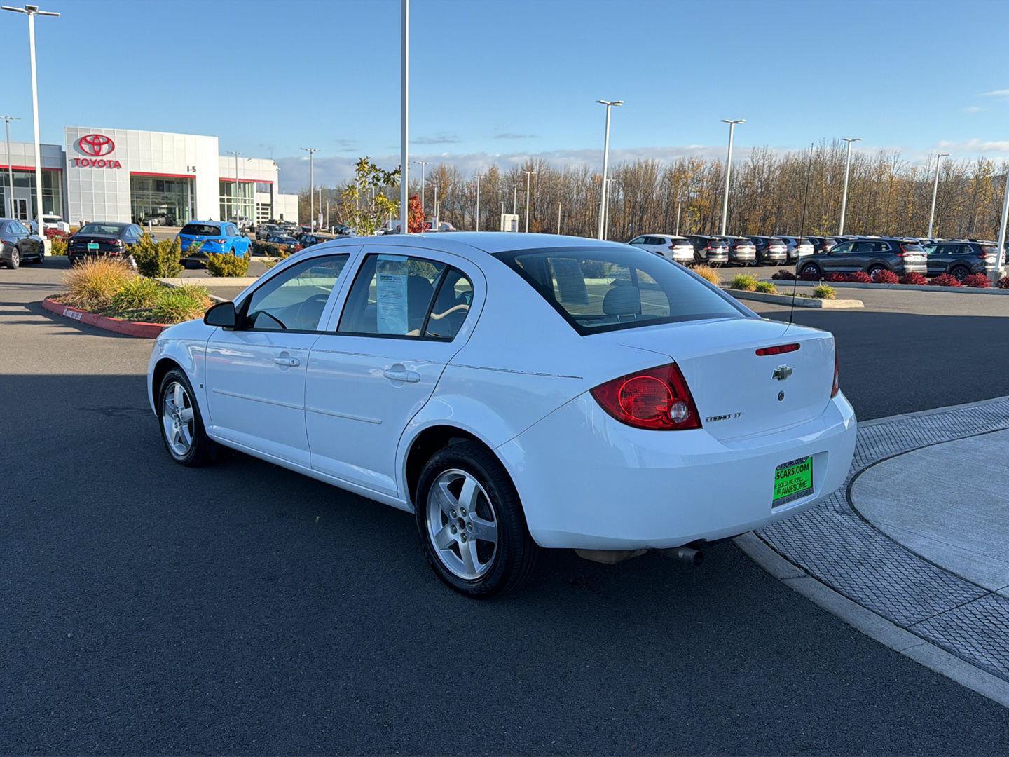 Used 2009 Chevrolet Cobalt LT w/ Preferred Equipment Group FWD image 7