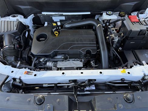 Used 2025 GMC Terrain Elevation image 27