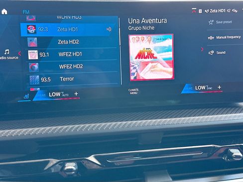 Used 2023 BMW XM AWD/4WD image 15