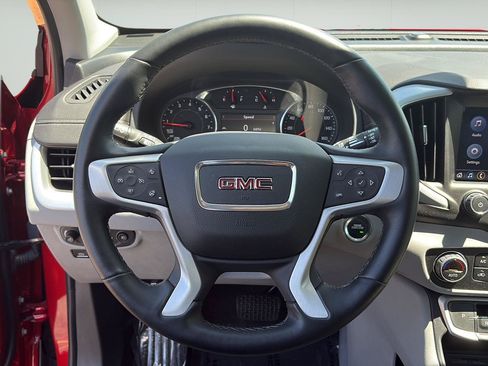 Used 2023 GMC Terrain SLT AWD/4WD image 13