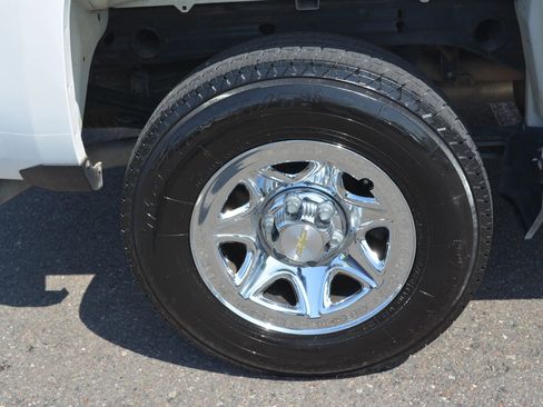 Used 2018 Chevrolet Silverado 1500 LS w/ Trailering Package image 9