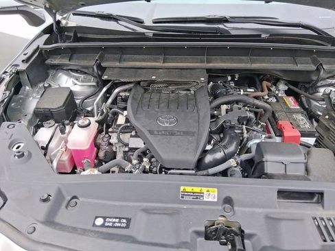 Used 2023 Toyota Highlander XLE FWD image 20