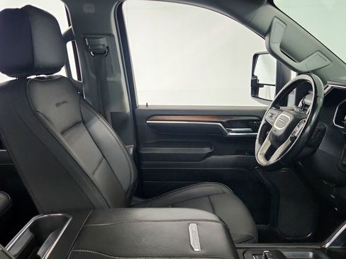 Used 2024 GMC Sierra 3500 Denali w/ Denali Reserve Package AWD/4WD image 30