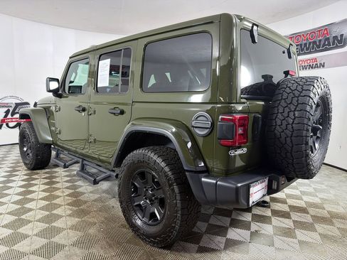 Used 2024 Jeep Wrangler Unlimited Sahara AWD/4WD image 5