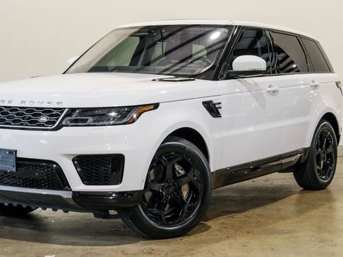 Used 2019 Land Rover Range Rover Sport HSE image 17