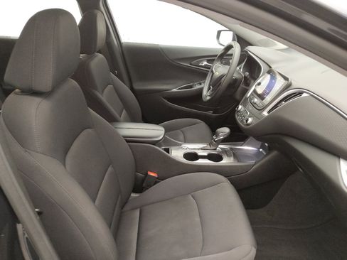 Used 2023 Chevrolet Malibu LT FWD image 21